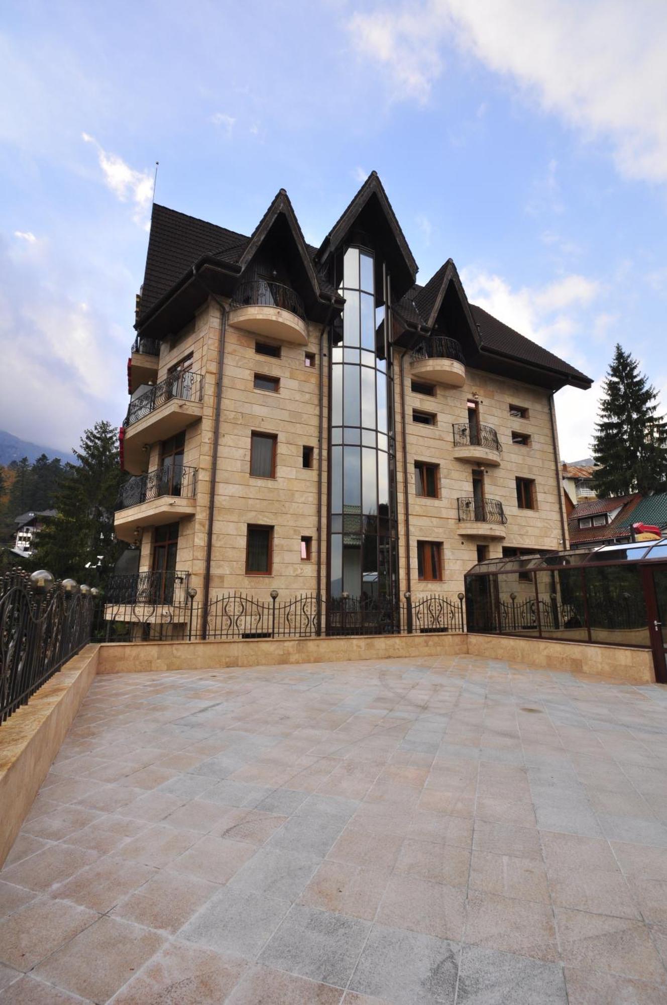 Hotel Arca Lui Noe Синая Екстериор снимка