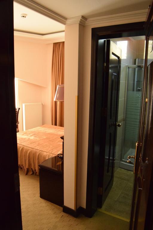 Hotel Arca Lui Noe Синая Екстериор снимка