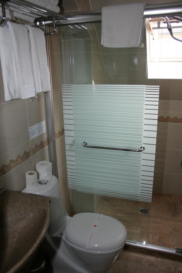 Hotel Arca Lui Noe Синая Екстериор снимка